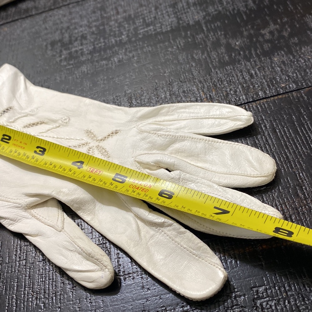COPY - 2 Pairs Vintage Women’s Leather Gloves - Picture 14 of 16